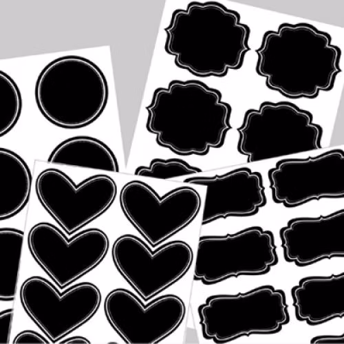 Легко писать на стикере на доске